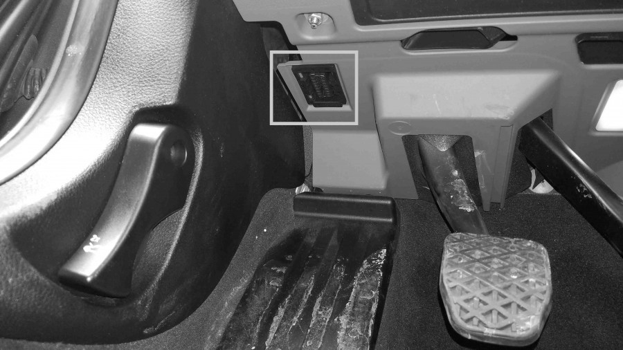 2012 Chrysler 300 OBD2 Port Location