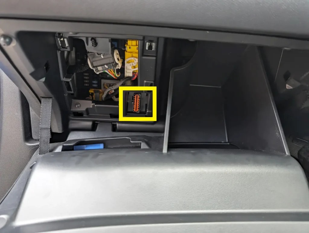 Peugeot Partner OBD2 Port Cover Removal