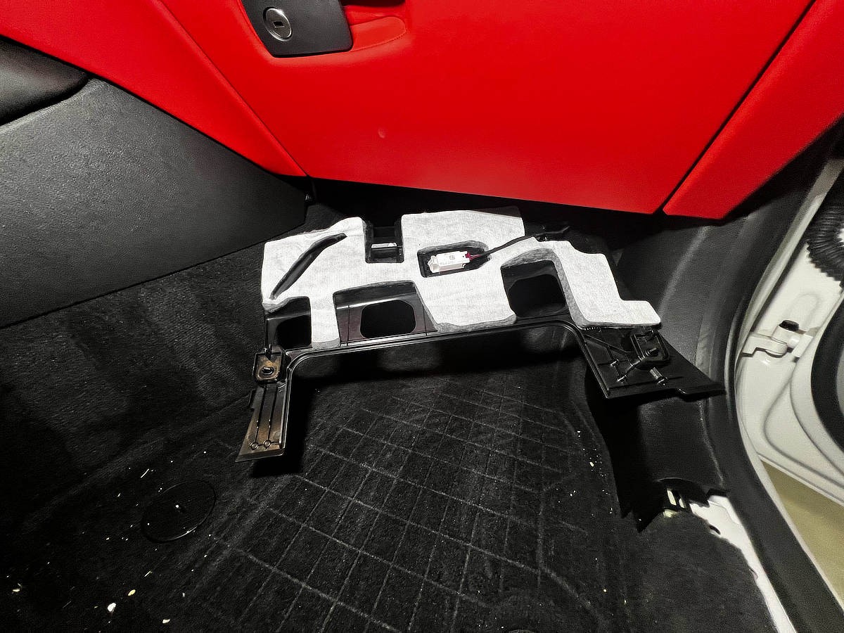 OBD2 Port Location in BMW F20