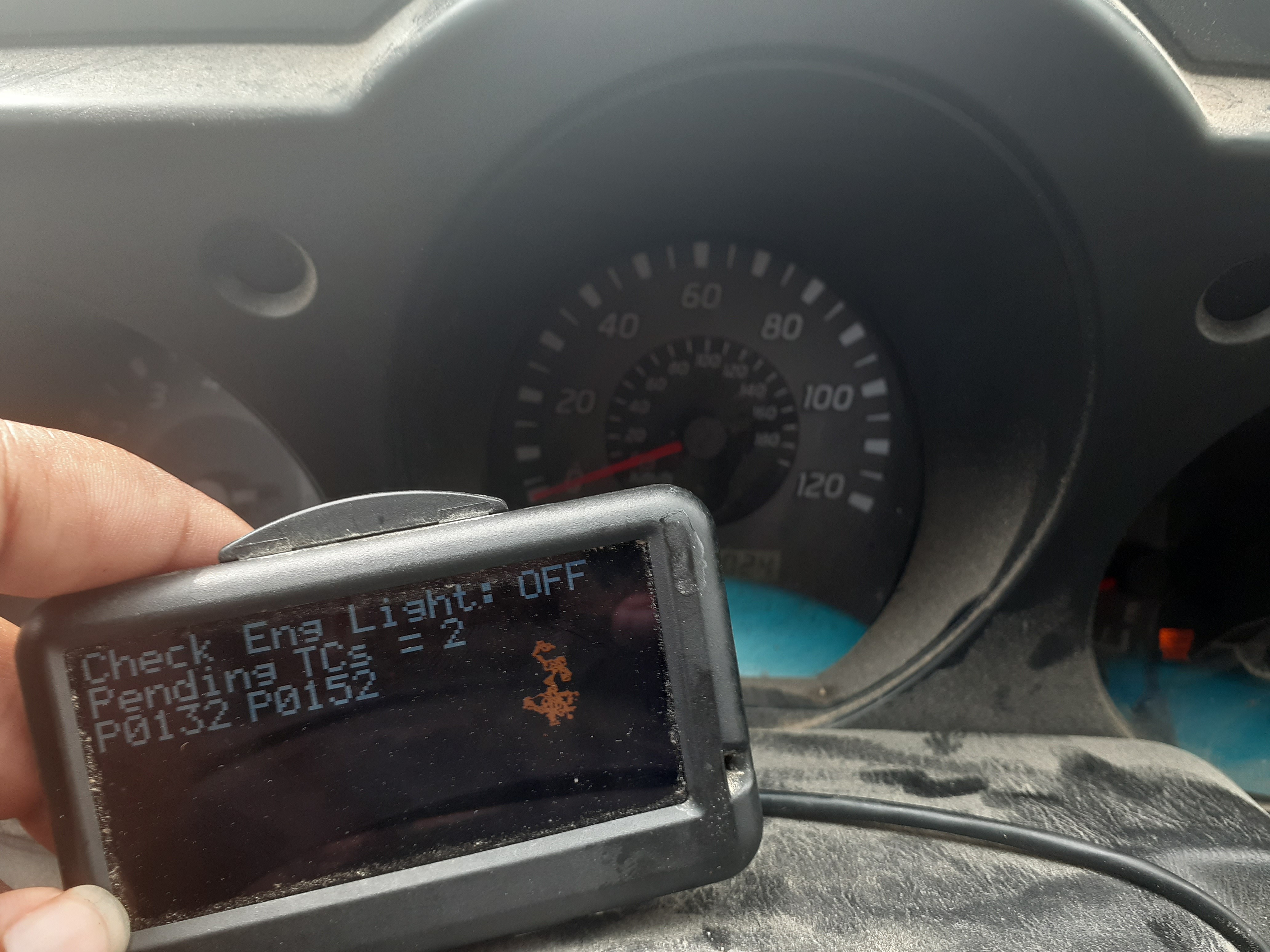 OBD2 Scanner Displaying Real-Time Data